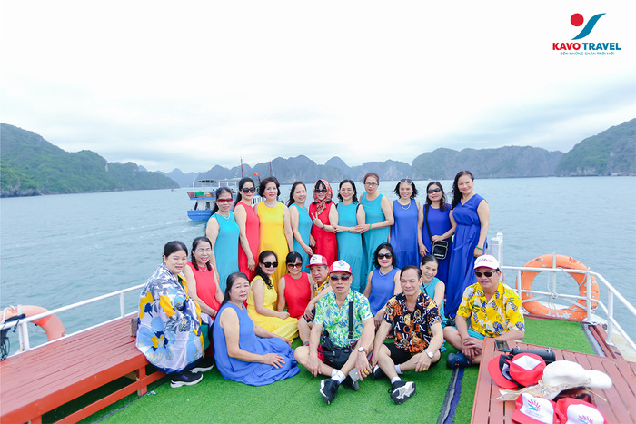 Du khách phản hồi tích cực về tour du lịch Hạ Long 2 ngày 1 đêm của công ty Du lịch Khát Vọng Việt - Kavo Travel